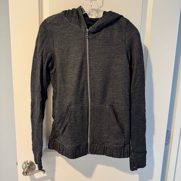 Lululemon Harmonious Hoodie Black & Gray - Picture 5 of 9